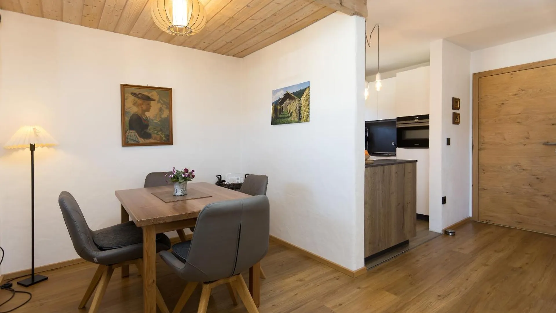 Apartment Ferienwohnung Mitteldorf Oberammergau Germany